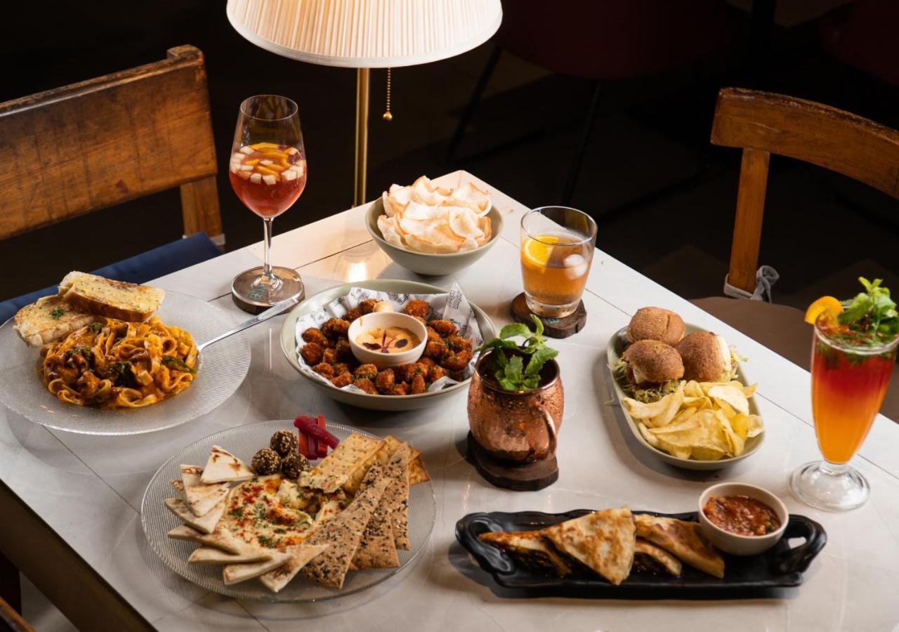 Bloom Boutique - Bandra Hotel Mumbai Ngoại thất bức ảnh